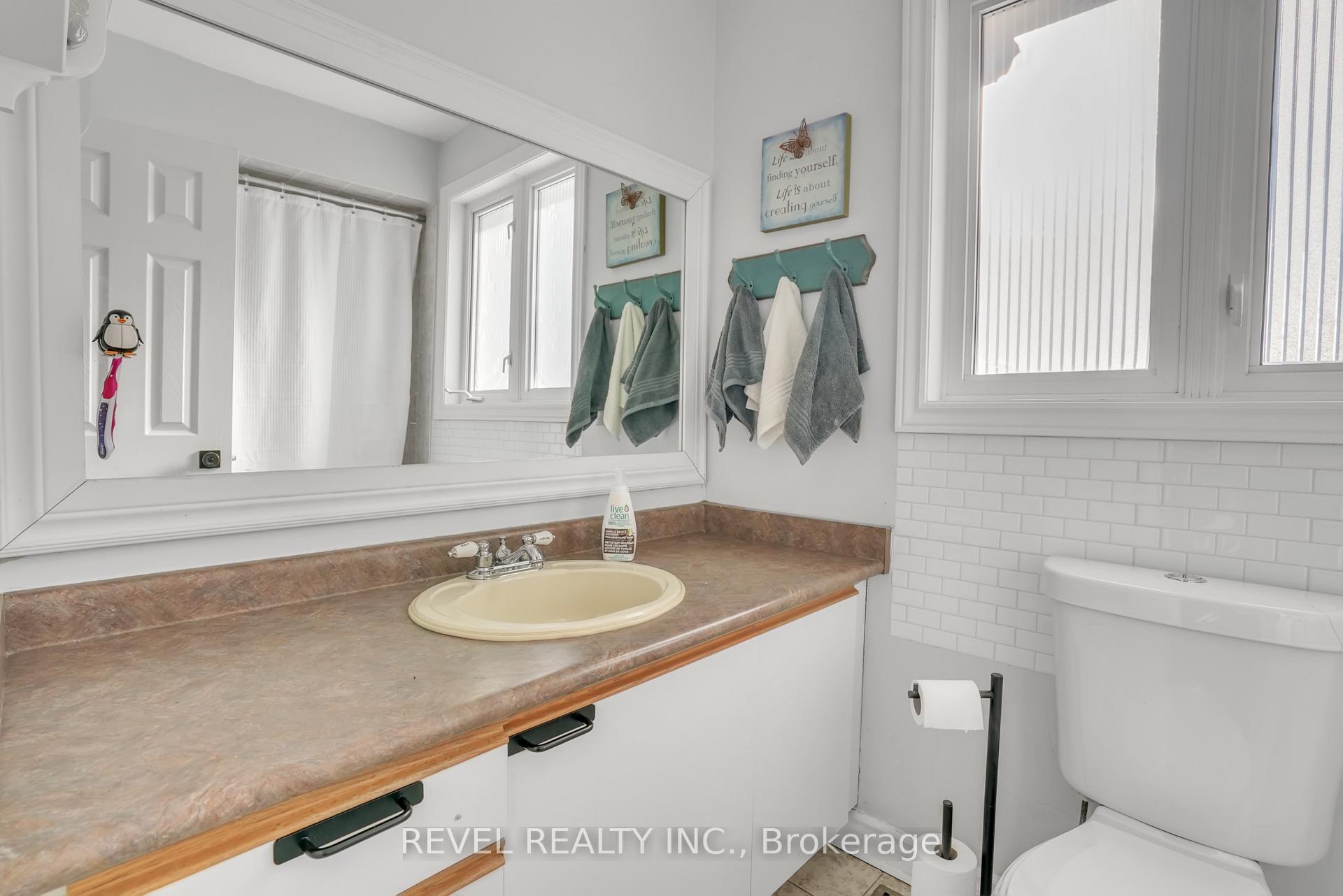 Photo 24 of 152 Esther Drive, Barrie, Painswick South — HOMEH