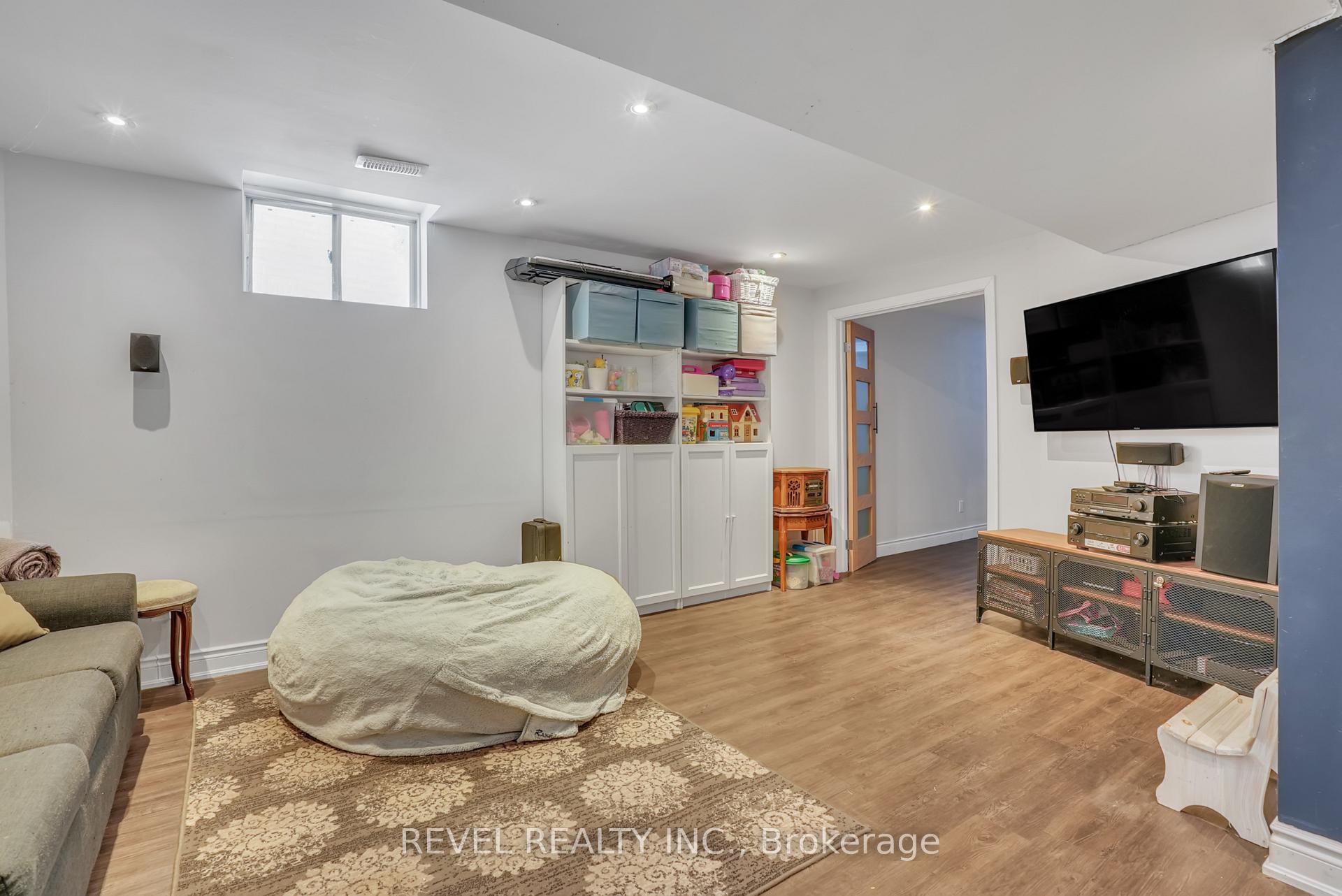 Photo 25 of 152 Esther Drive, Barrie, Painswick South — HOMEH
