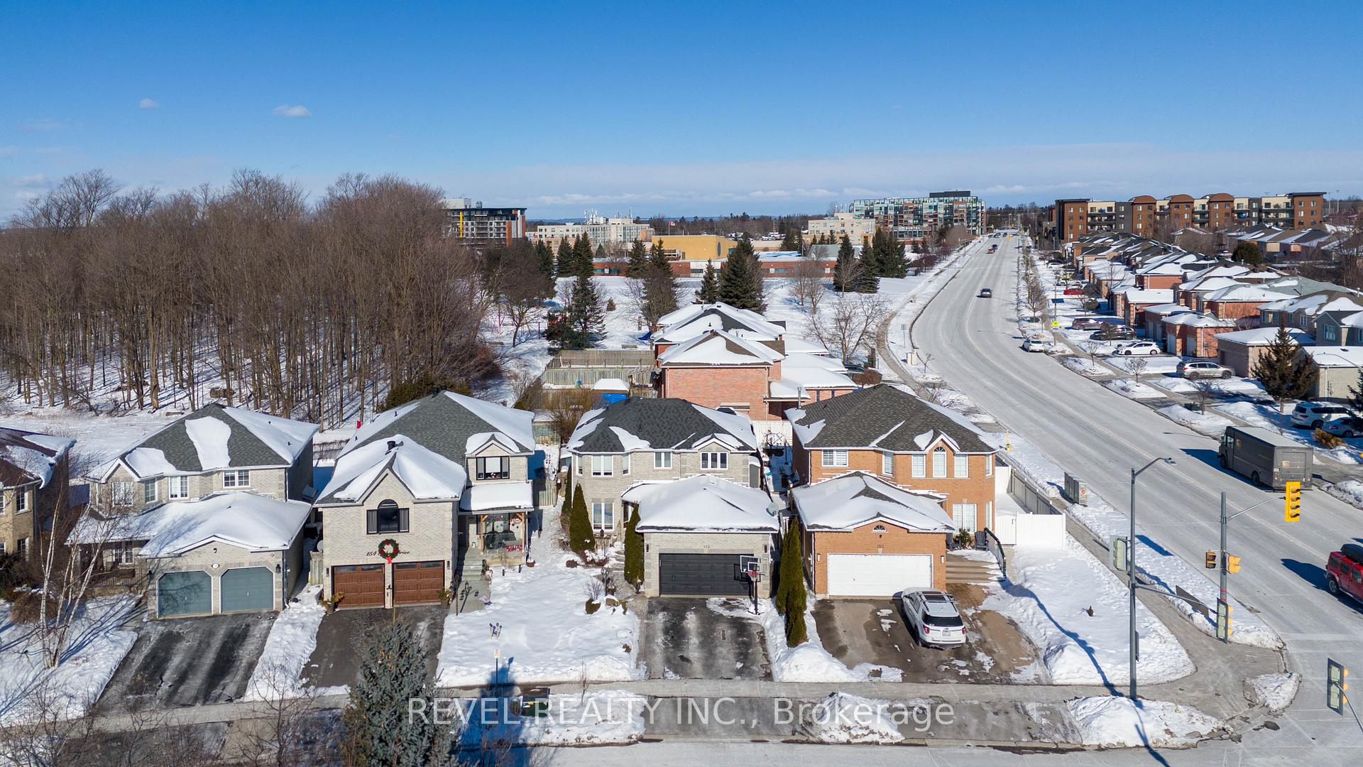 Photo 35 of 152 Esther Drive, Barrie, Painswick South — HOMEH