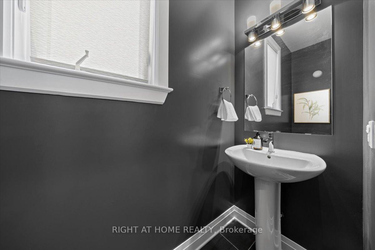 Photo 6 of 601 Willowmere Way, Ottawa, Blossom Park/Kemp Park/Findlay Creek — HOMEH