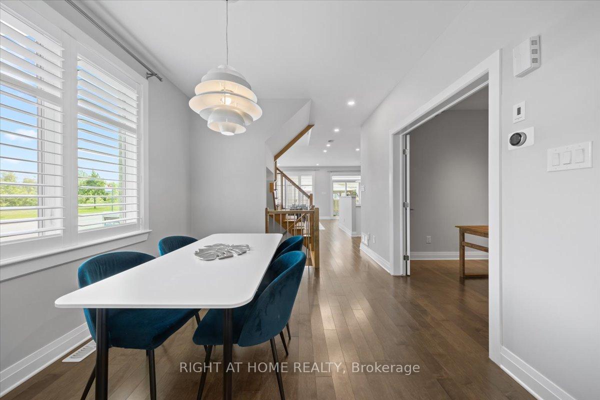 Photo 4 of 601 Willowmere Way, Ottawa, Blossom Park/Kemp Park/Findlay Creek — HOMEH