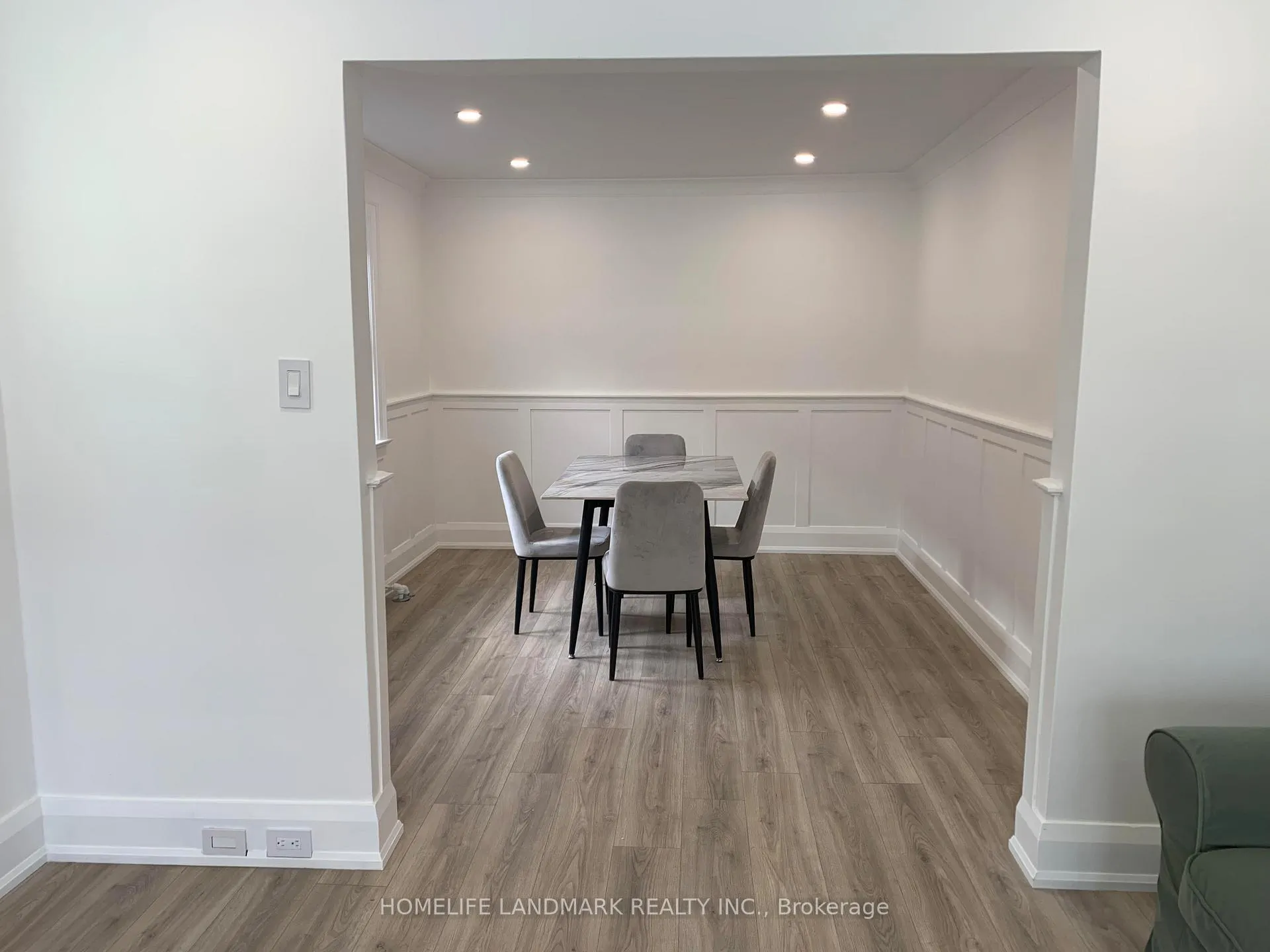 Photo 8 of 226 Donlands Avenue, Toronto, Danforth Village-East York — HOMEH