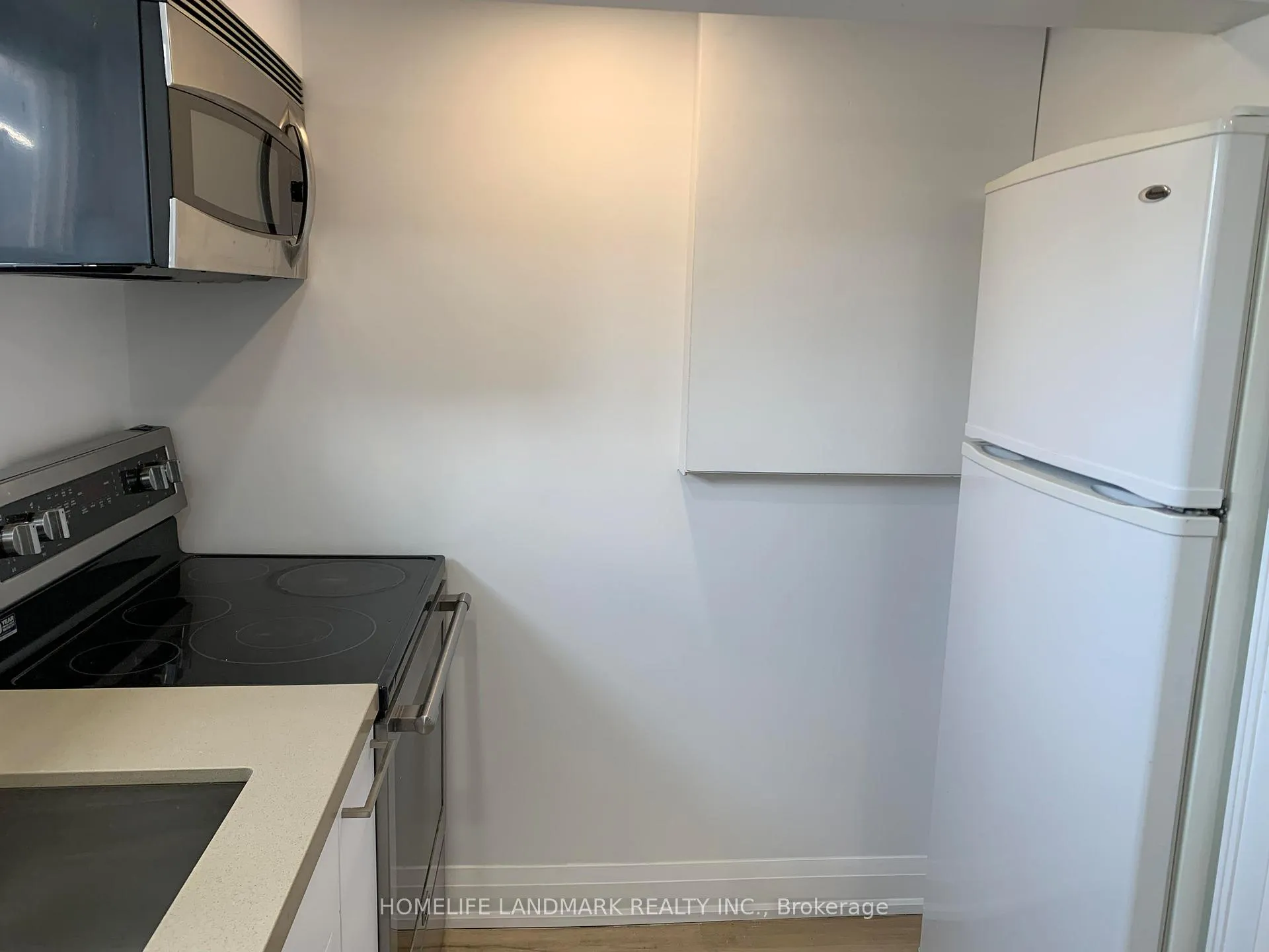 Photo 37 of 226 Donlands Avenue, Toronto, Danforth Village-East York — HOMEH