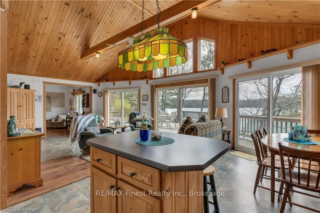 Photo 21 of 14 Downie, Frontenac Islands, The Islands — HOMEH