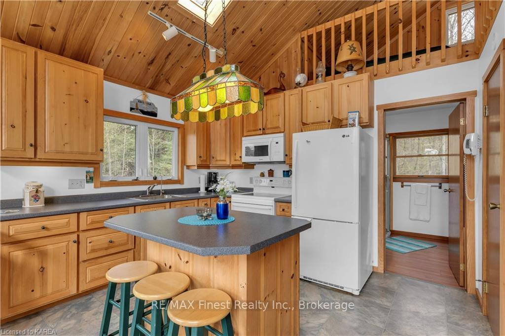 Photo 6 of 14 Downie, Frontenac Islands, The Islands — HOMEH