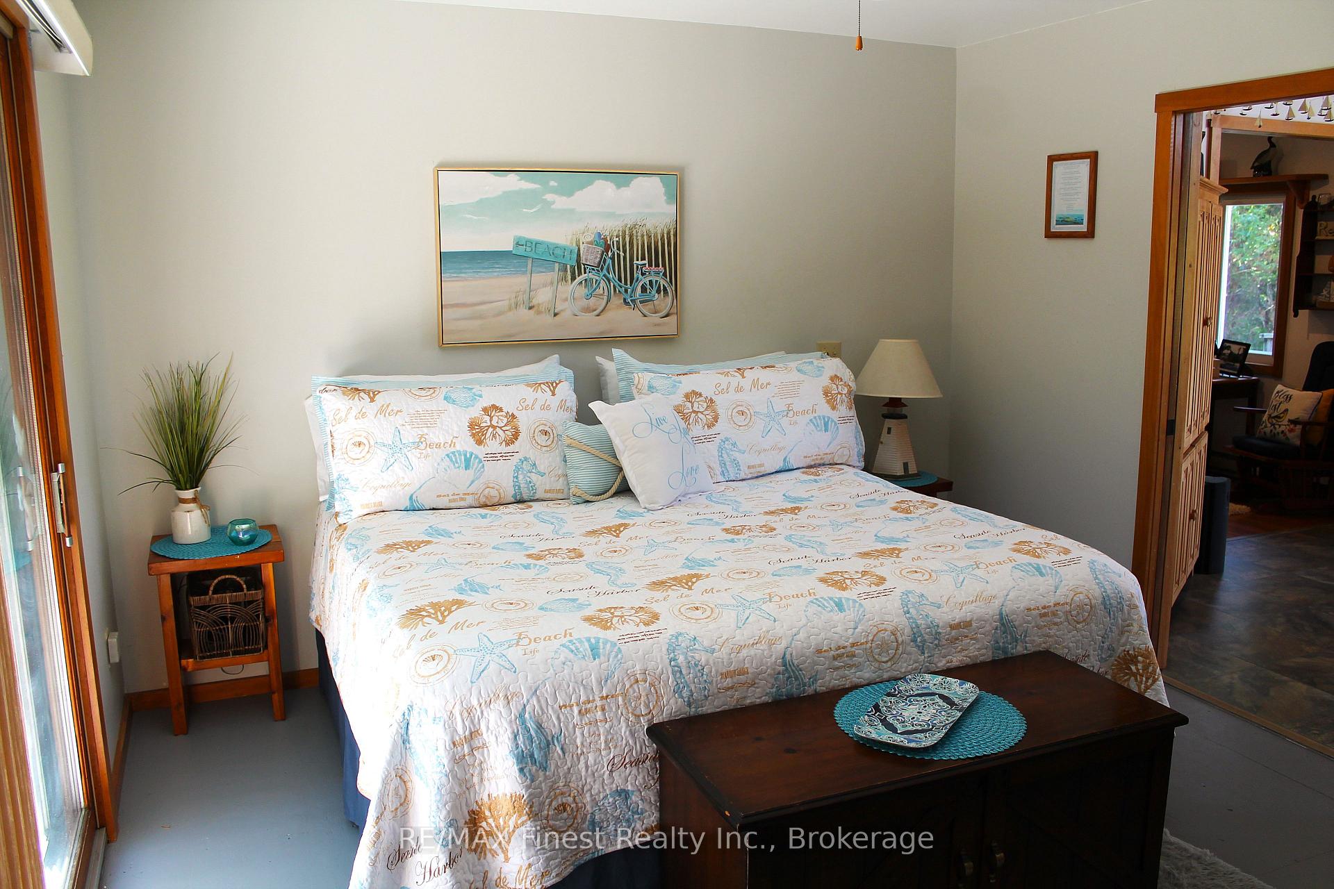 Photo 10 of 14 Downie, Frontenac Islands, The Islands — HOMEH
