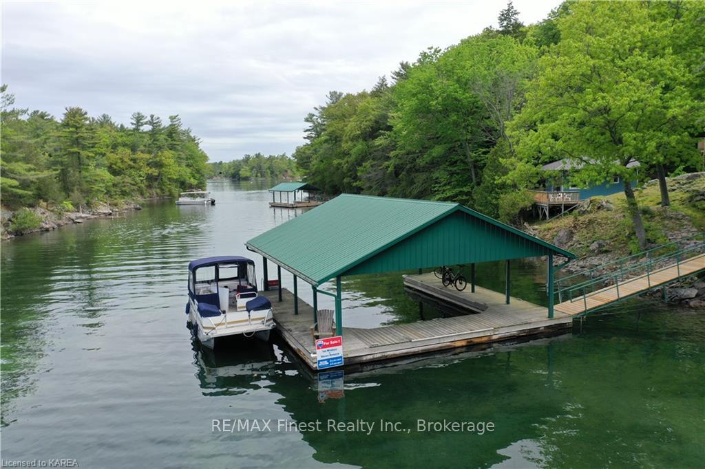 Photo 16 of 14 Downie, Frontenac Islands, The Islands — HOMEH