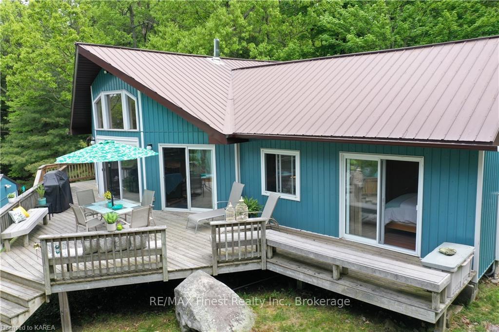 Photo 17 of 14 Downie, Frontenac Islands, The Islands — HOMEH