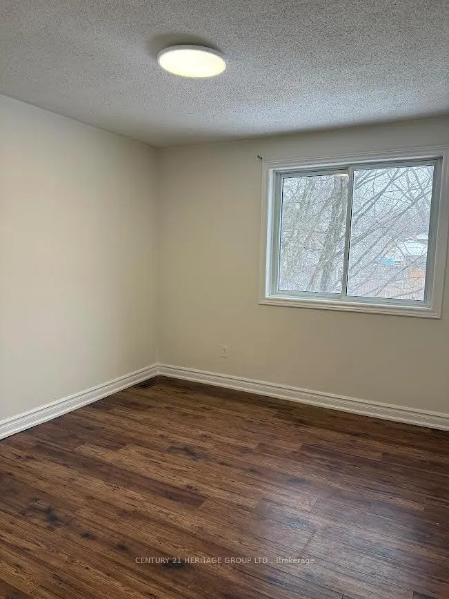 Photo 17 of 913 Jacarandah Drive, Newmarket, Huron Heights-Leslie Valley — HOMEH