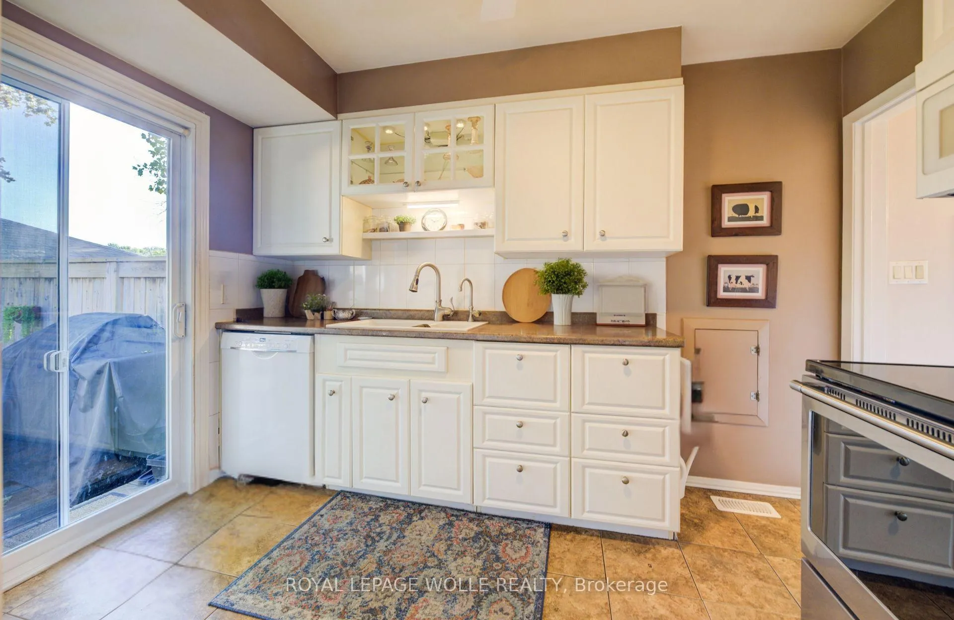 Photo 10 of 116 Boniface Avenue, Kitchener — HOMEH