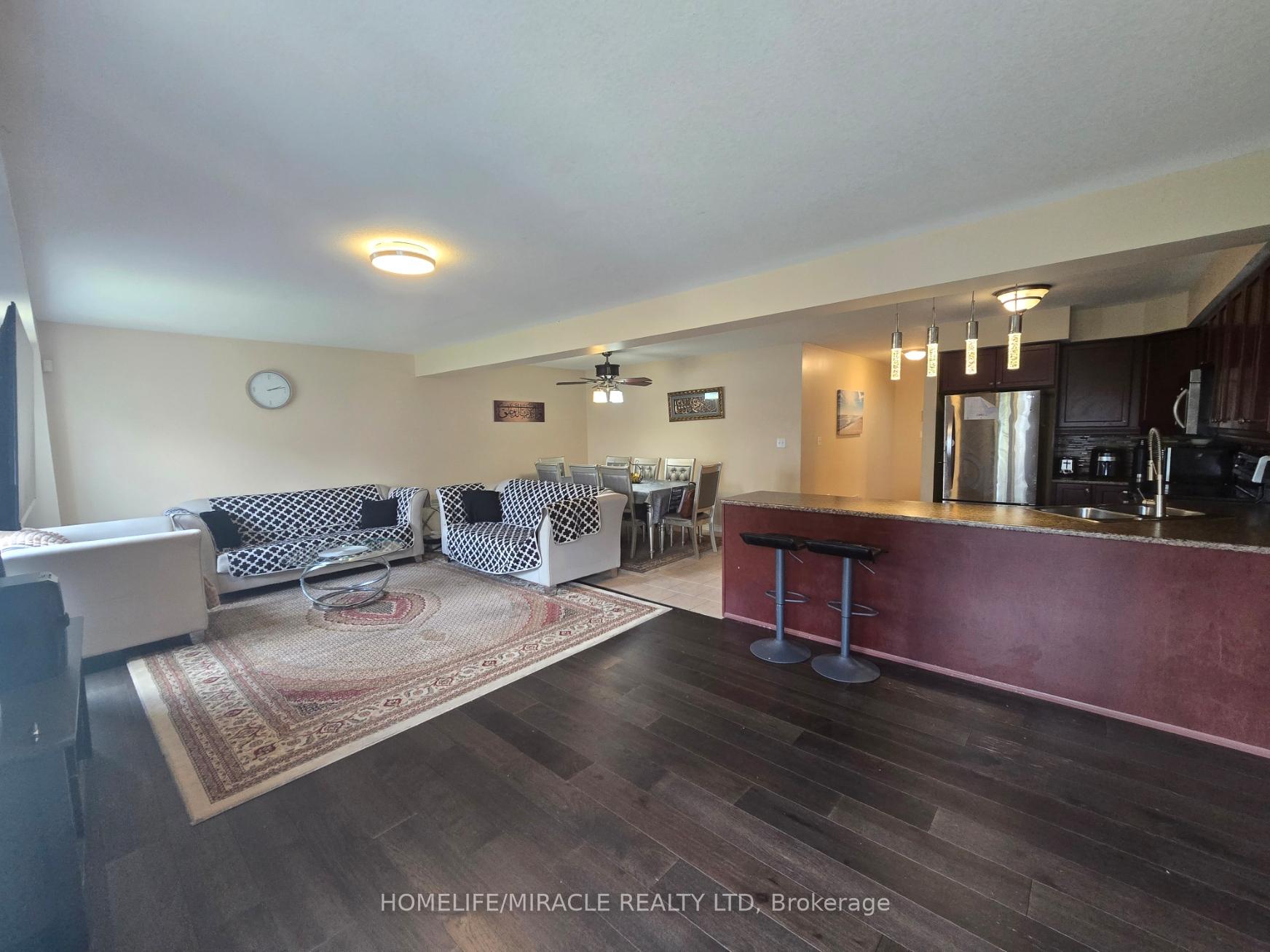Photo 14 of 59 Periwinkle Drive, Hamilton, Rural Glanbrook — HOMEH