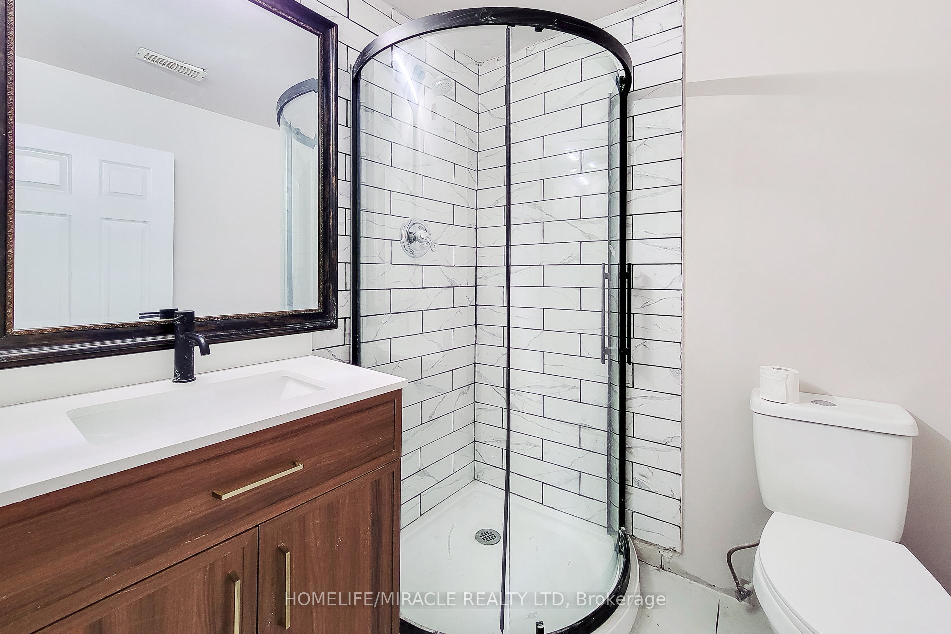Photo 42 of 59 Periwinkle Drive, Hamilton, Rural Glanbrook — HOMEH