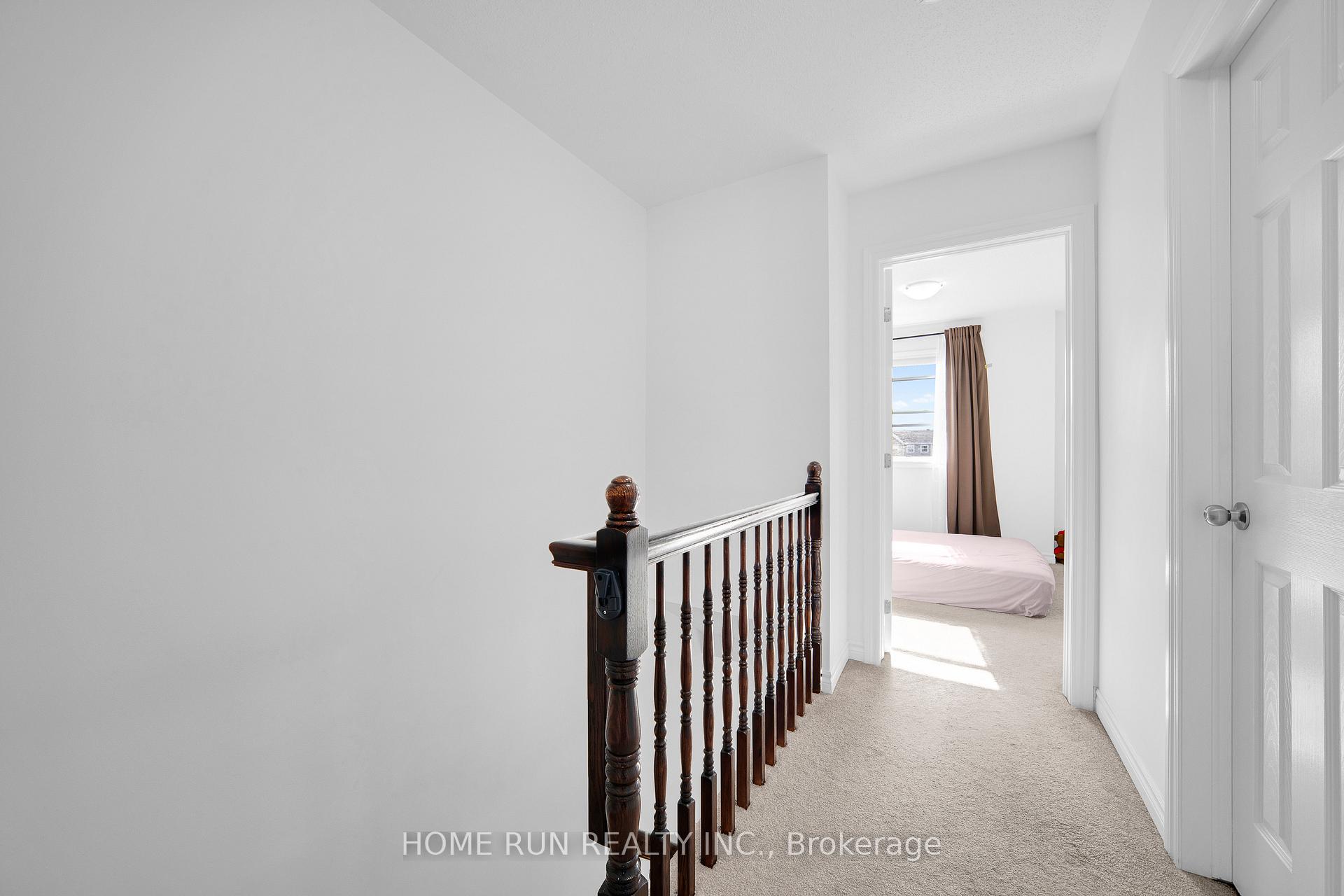 Photo 15 of 527 Simran Private, Ottawa, Barrhaven - Cedargrove/Fraserdale — HOMEH