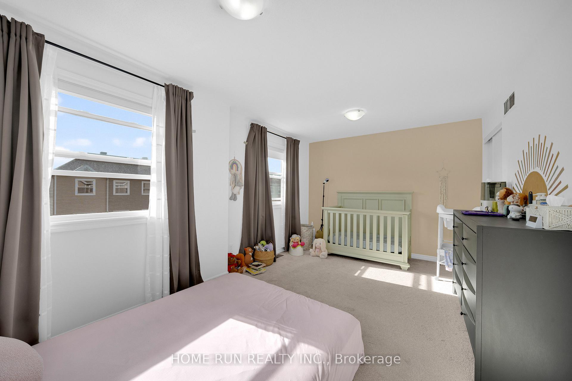 Photo 16 of 527 Simran Private, Ottawa, Barrhaven - Cedargrove/Fraserdale — HOMEH