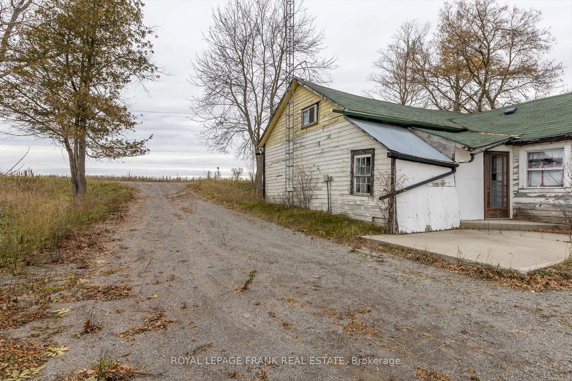 Photo 11 of 639 County Rd 4, Douro-Dummer — HOMEH