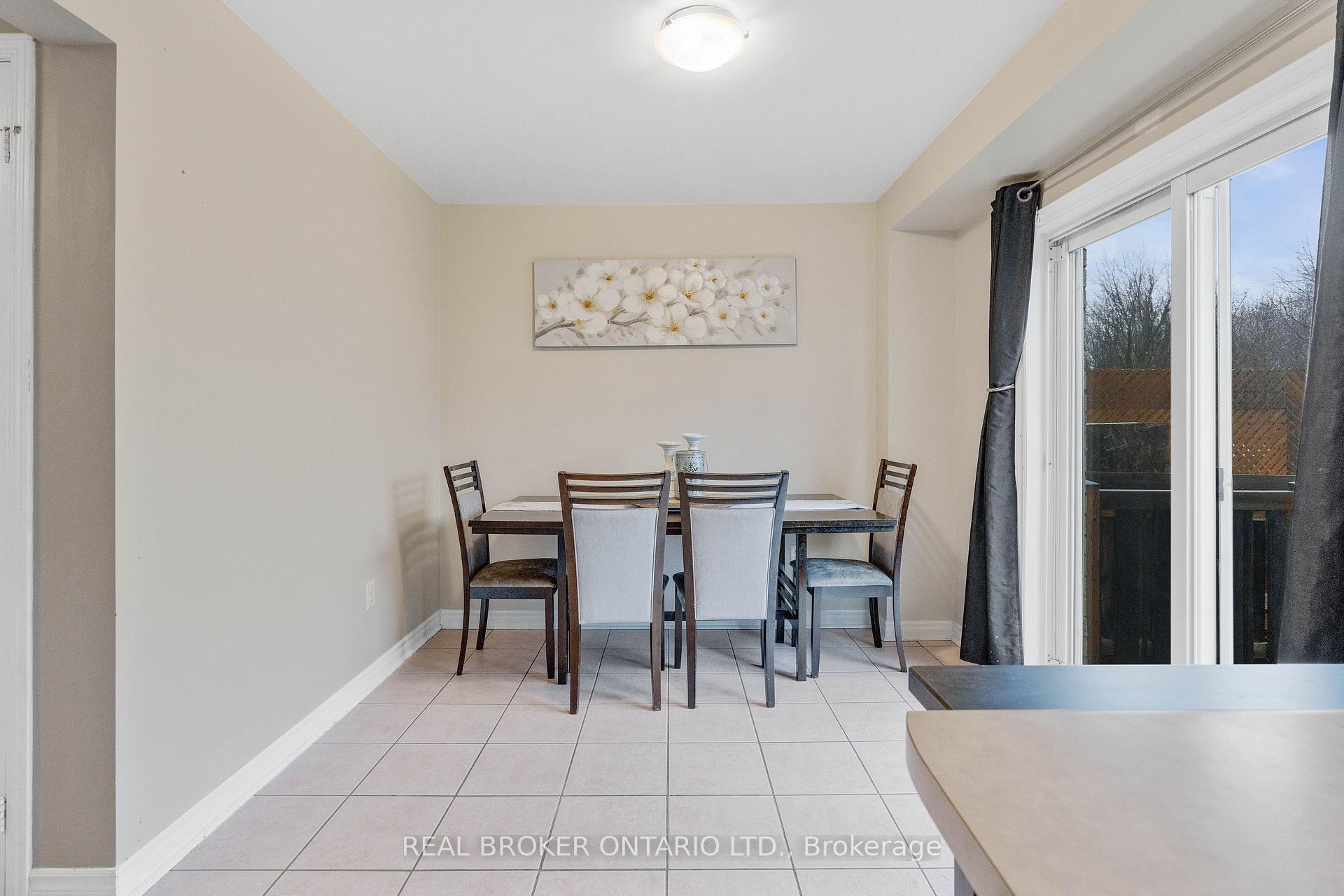 Photo 15 of 143 Sproule Drive, Barrie, Edgehill Drive — HOMEH
