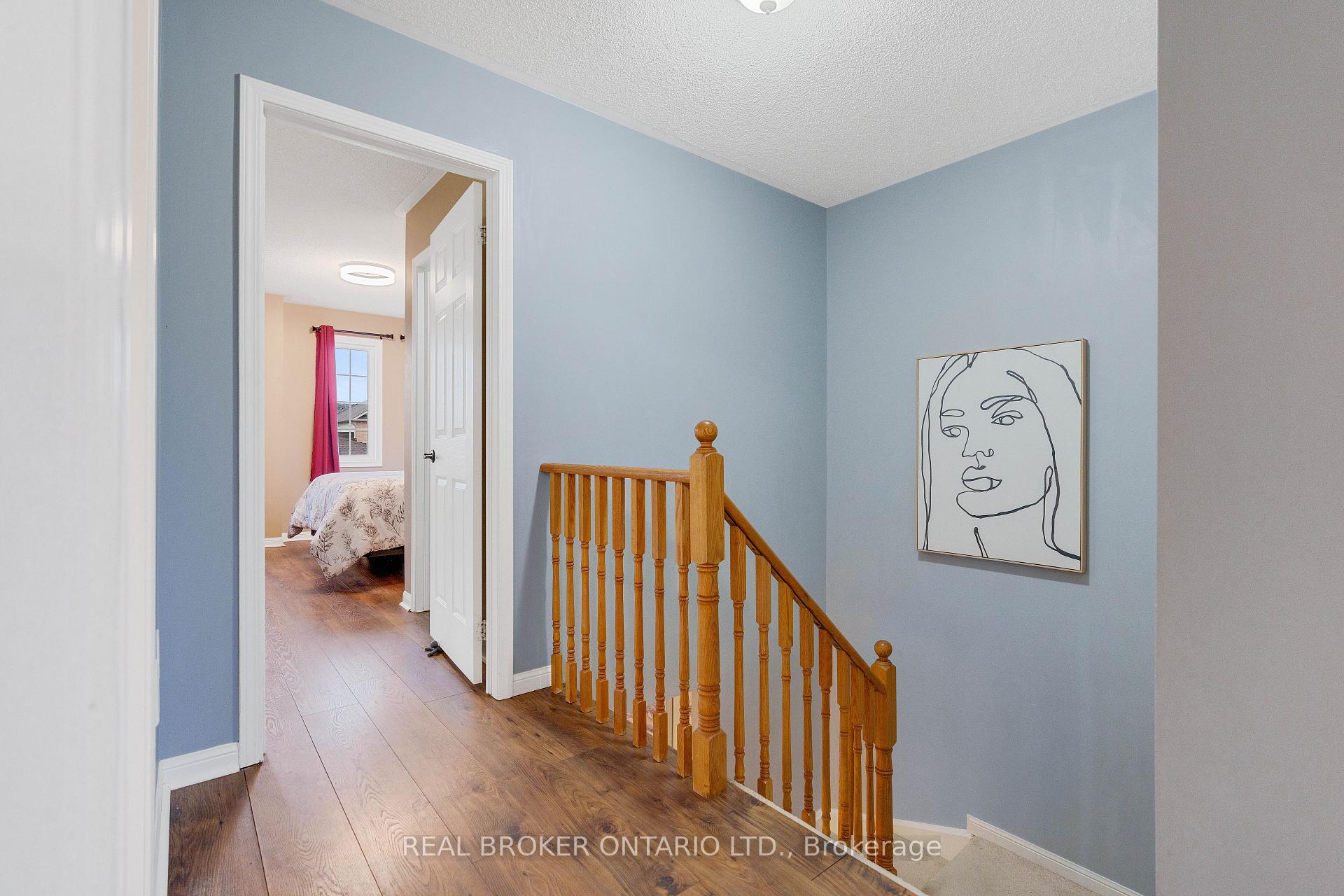 Photo 17 of 143 Sproule Drive, Barrie, Edgehill Drive — HOMEH