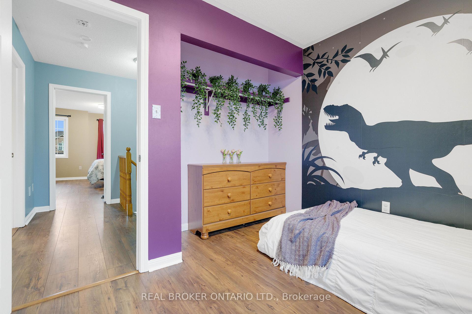 Photo 19 of 143 Sproule Drive, Barrie, Edgehill Drive — HOMEH