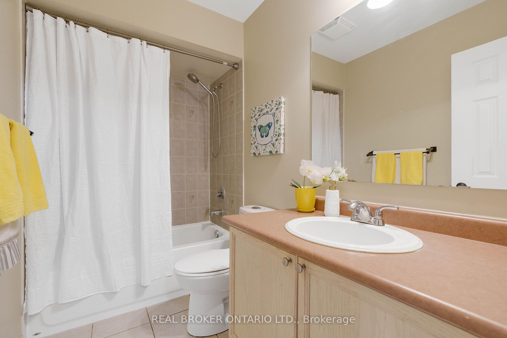 Photo 22 of 143 Sproule Drive, Barrie, Edgehill Drive — HOMEH