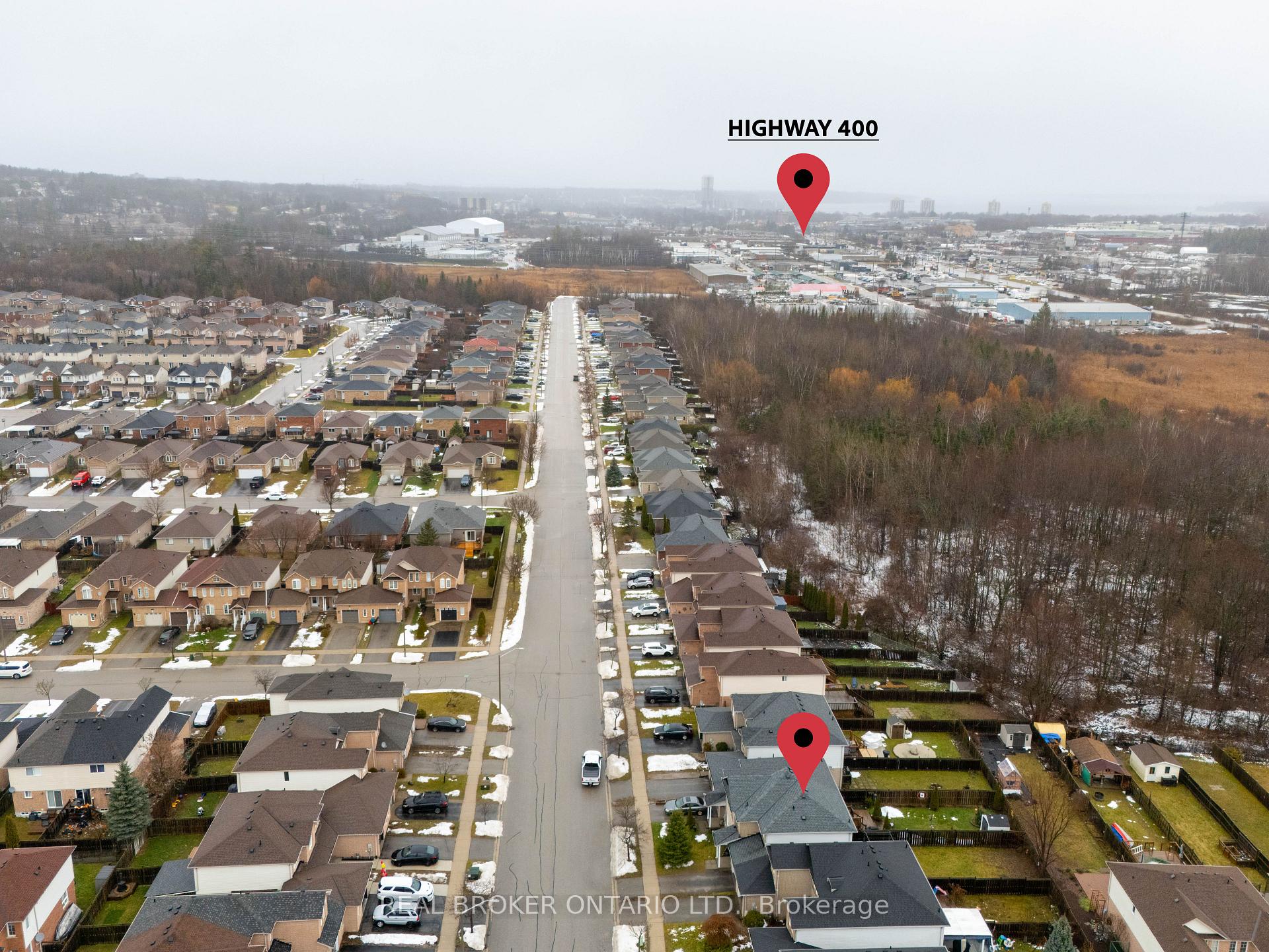 Photo 30 of 143 Sproule Drive, Barrie, Edgehill Drive — HOMEH