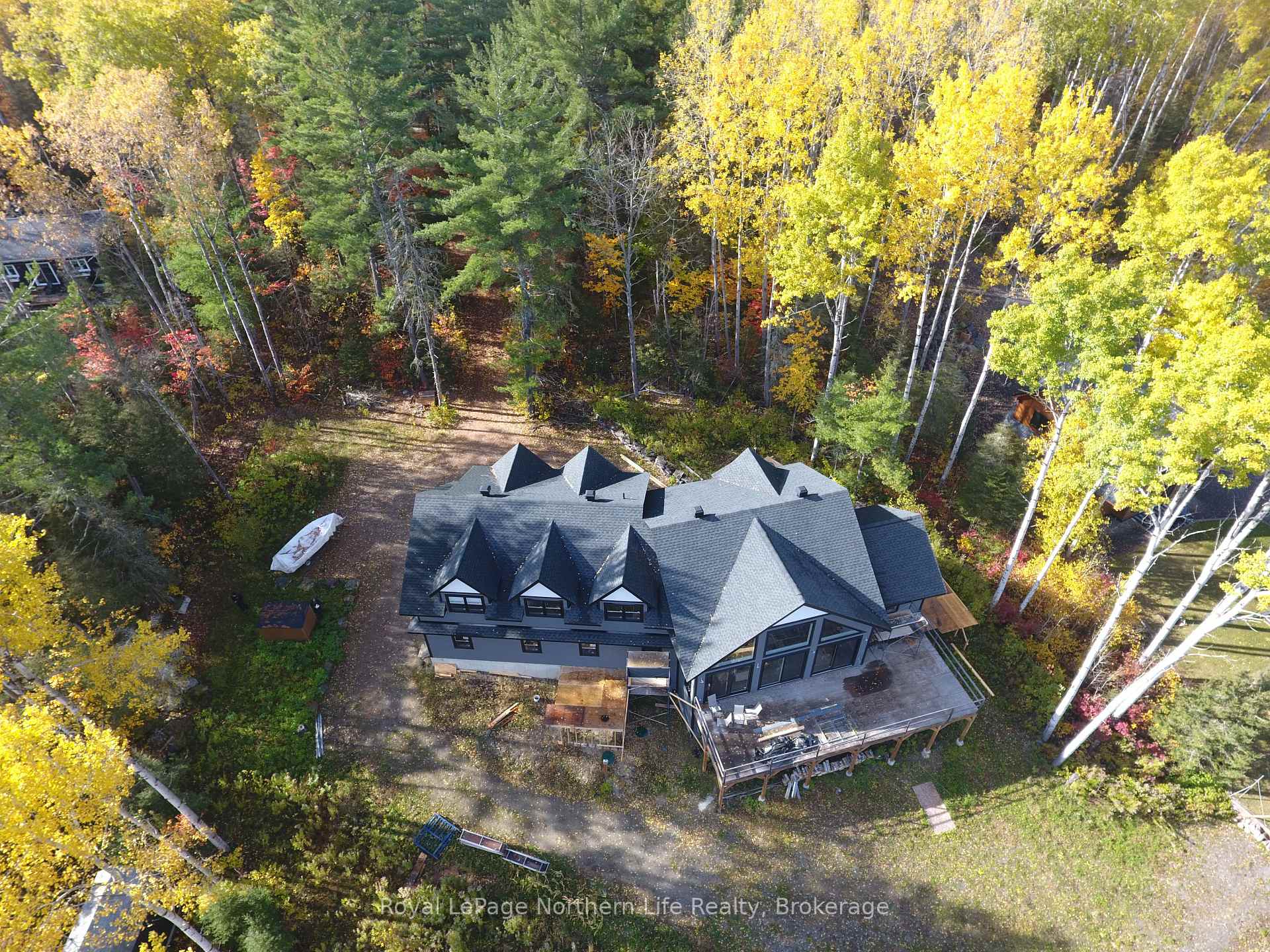 Photo 3 of 429 Fox Run Drive, Temagami — HOMEH