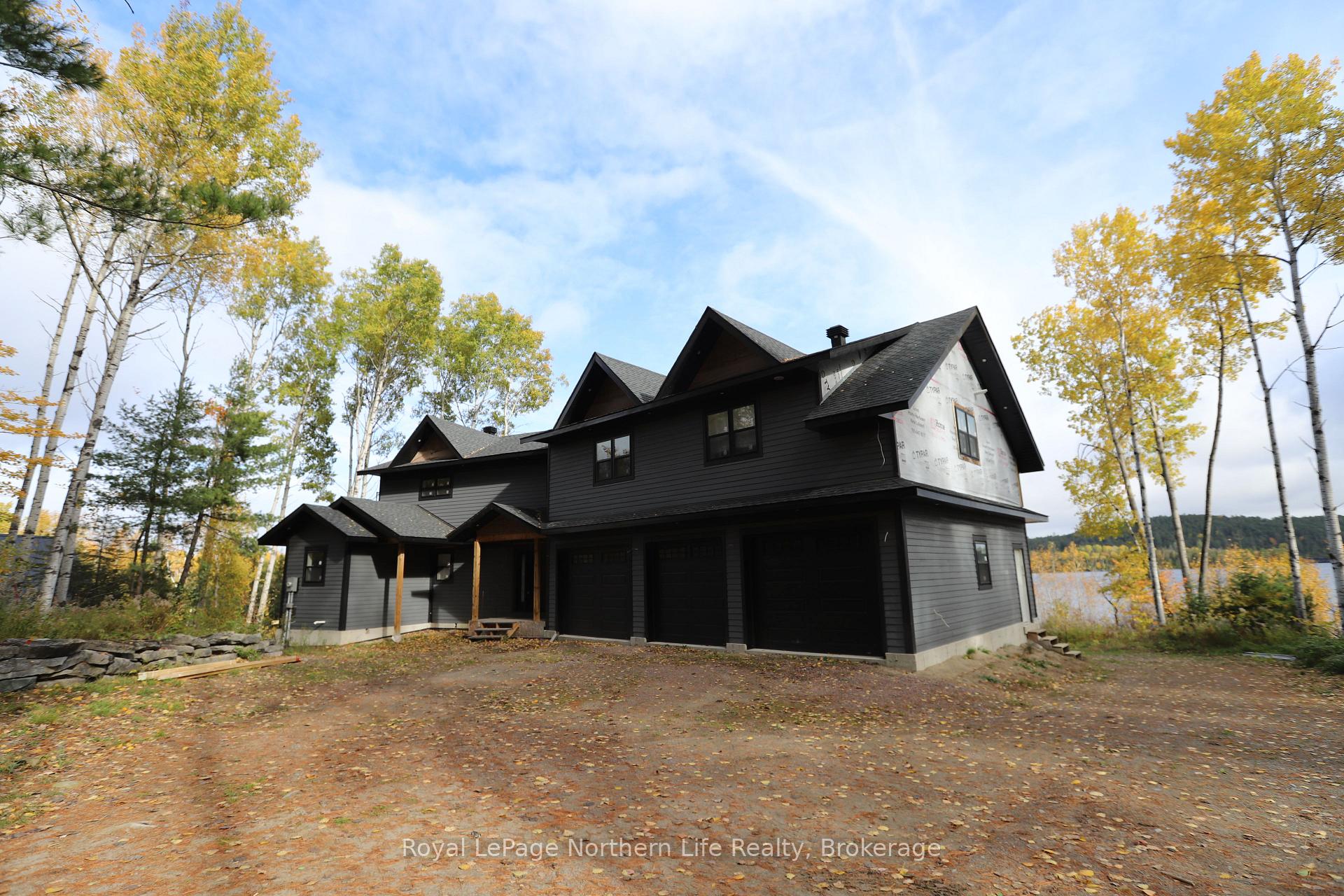 Photo 4 of 429 Fox Run Drive, Temagami — HOMEH
