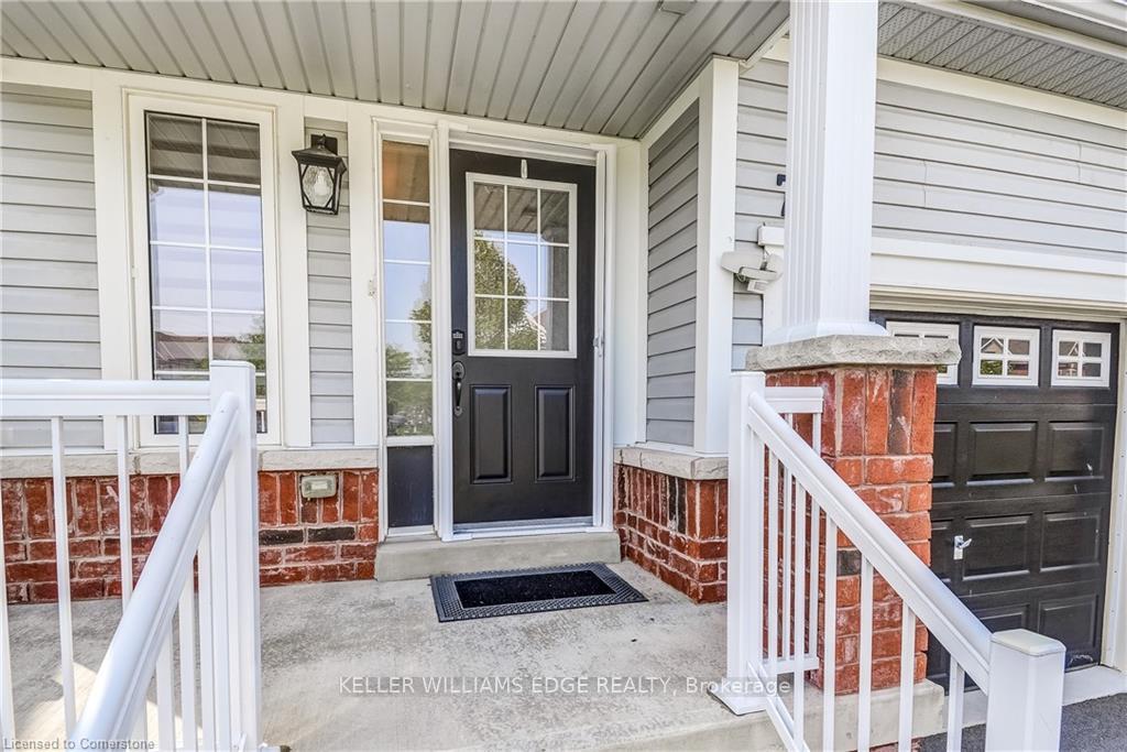 Photo 5 of 72 Keith Crescent, St. Catharines, Burleigh Hill — HOMEH