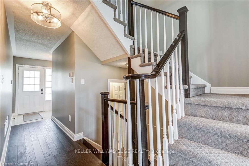 Photo 9 of 72 Keith Crescent, St. Catharines, Burleigh Hill — HOMEH