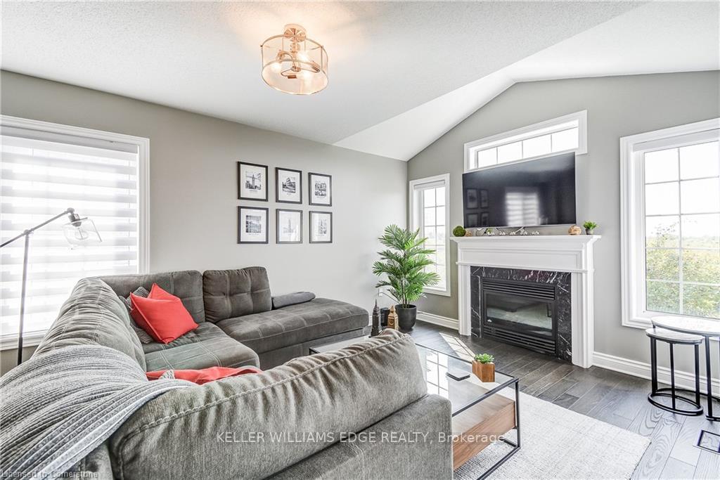 Photo 19 of 72 Keith Crescent, St. Catharines, Burleigh Hill — HOMEH