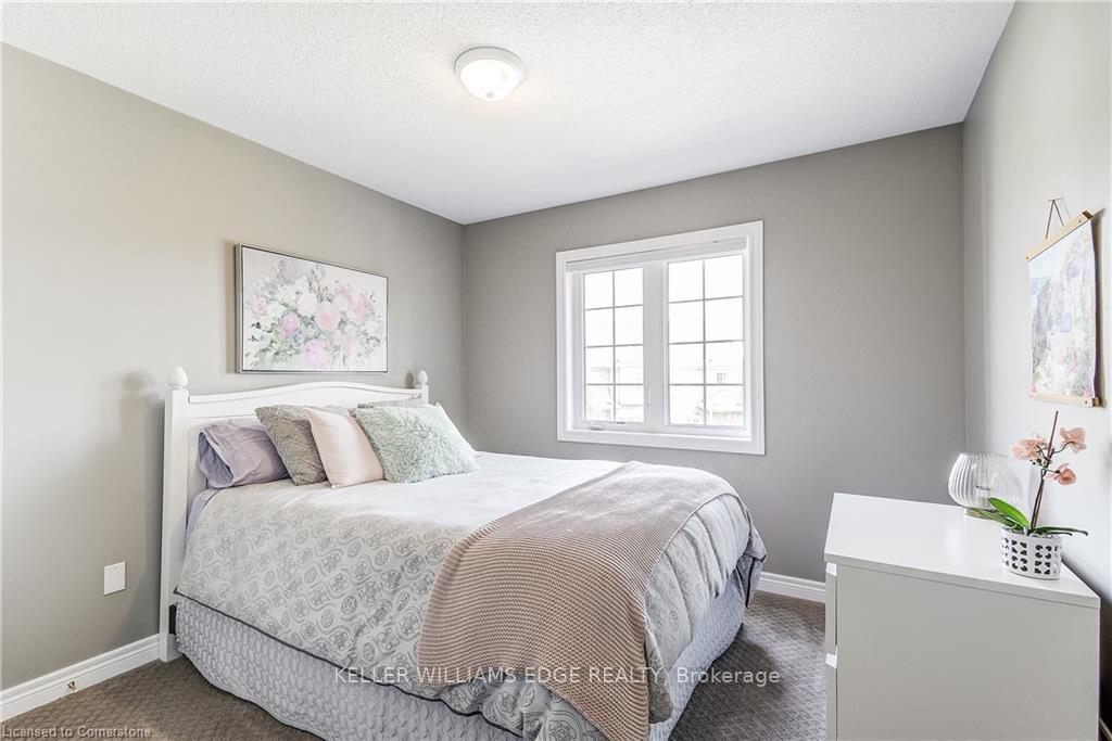 Photo 26 of 72 Keith Crescent, St. Catharines, Burleigh Hill — HOMEH