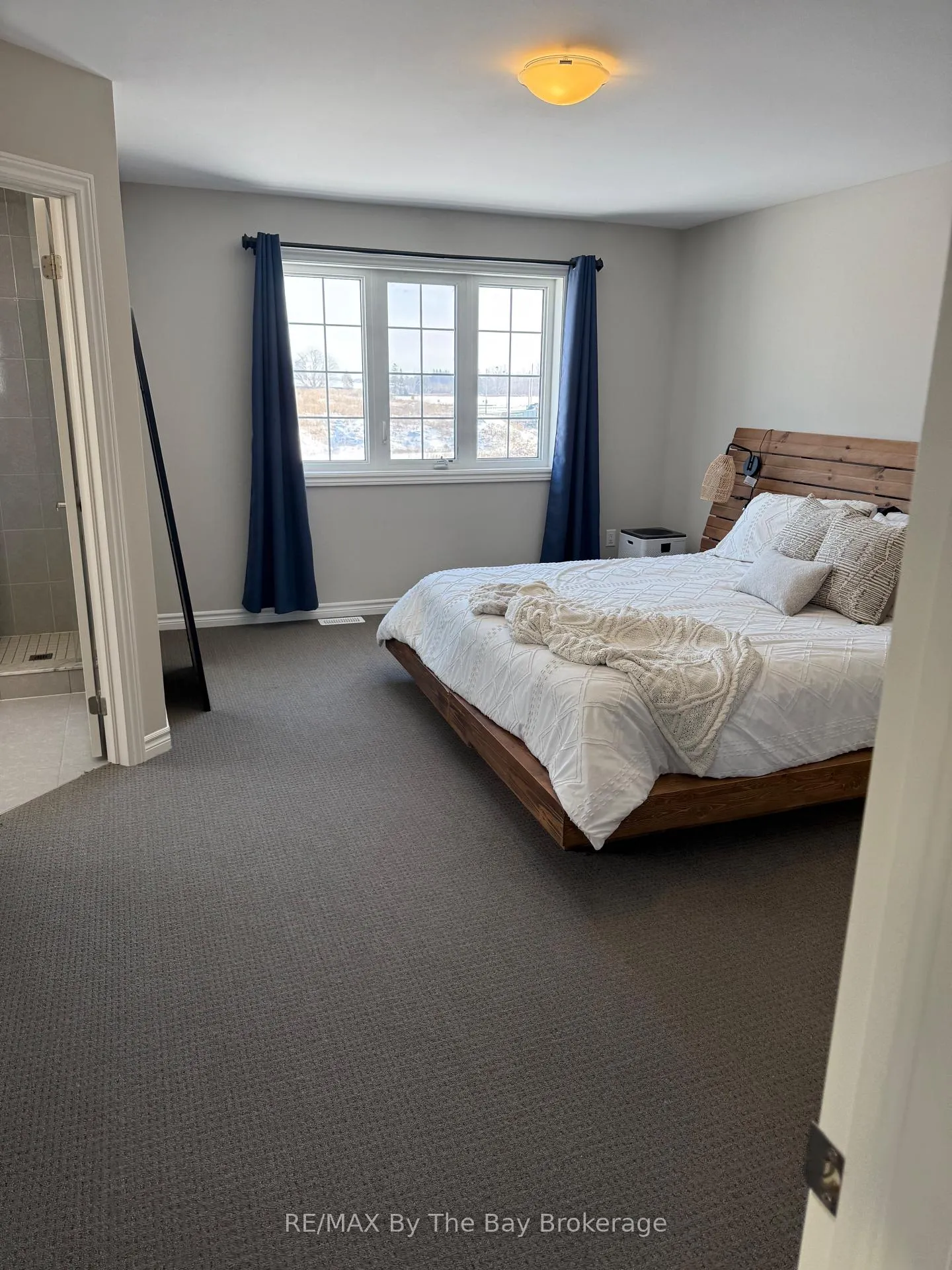 Photo 10 of 286 Springfield Crescent, Clearview, Stayner — HOMEH