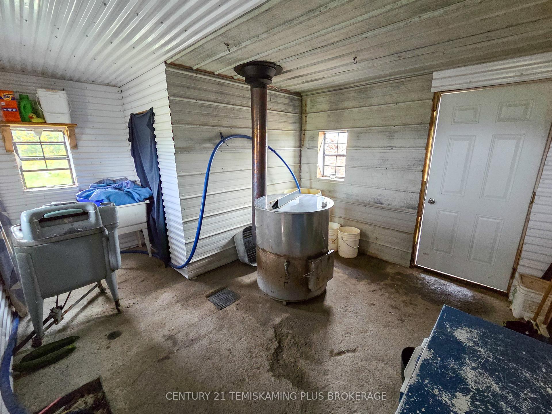 Photo 5 of 774038 Bear Road, Englehart, Central Timiskaming — HOMEH