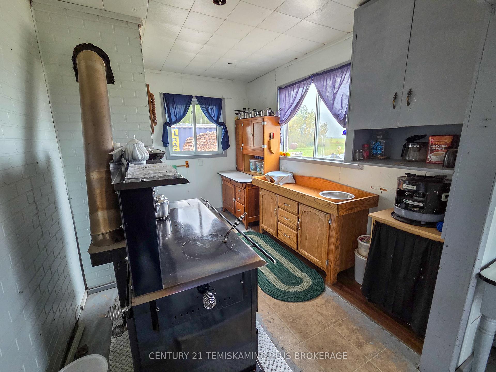 Photo 7 of 774038 Bear Road, Englehart, Central Timiskaming — HOMEH