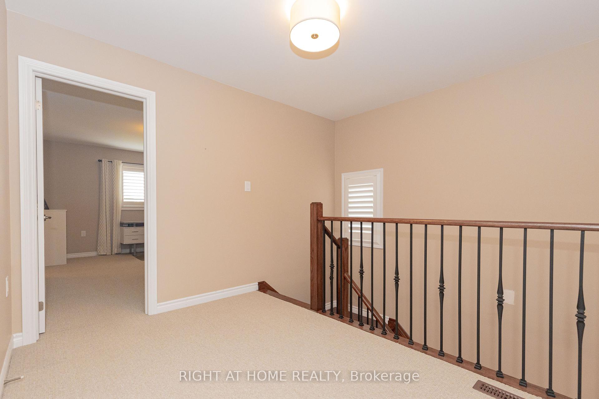 Photo 11 of 228H Crawford Street, Barrie, Ardagh — HOMEH