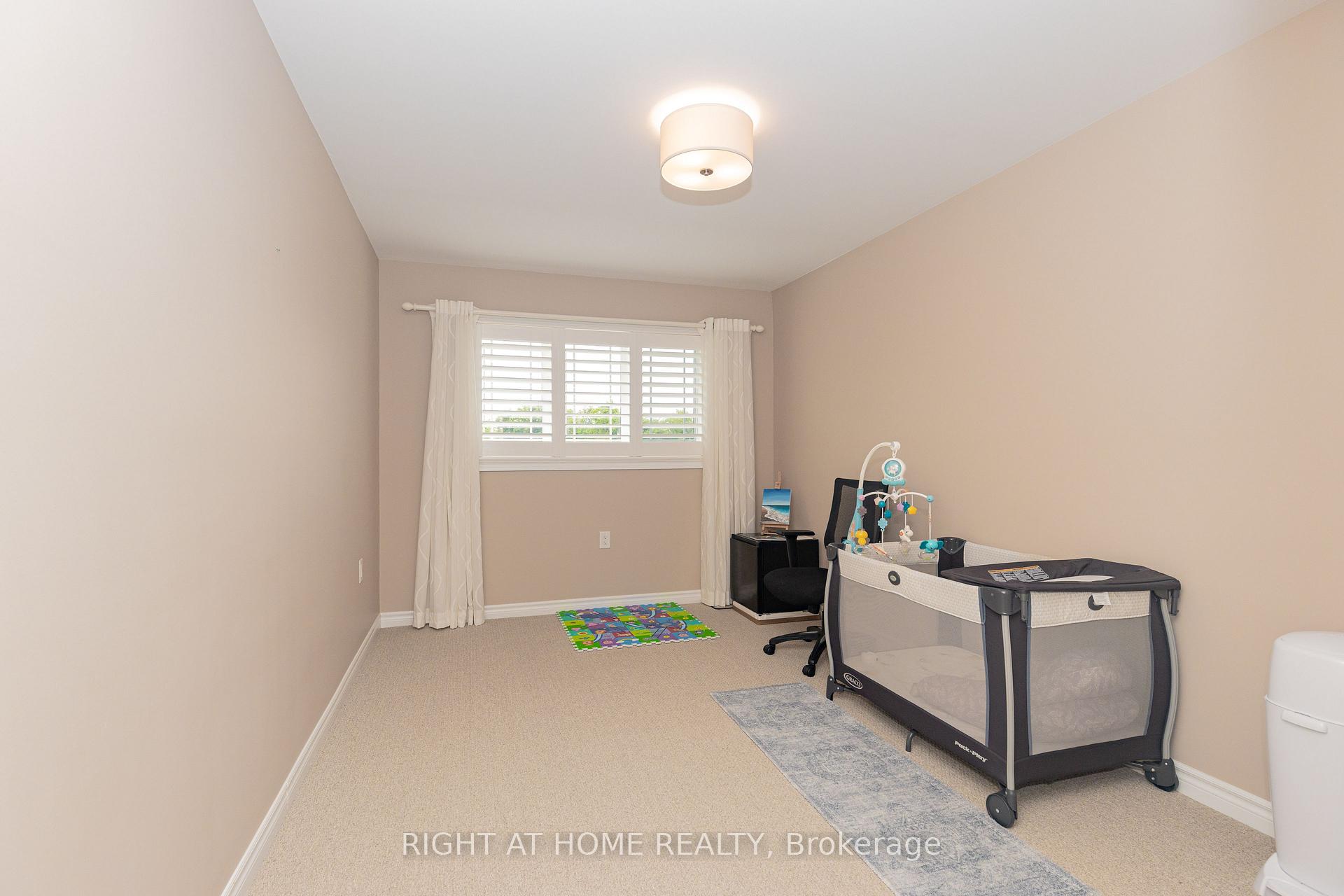 Photo 16 of 228H Crawford Street, Barrie, Ardagh — HOMEH
