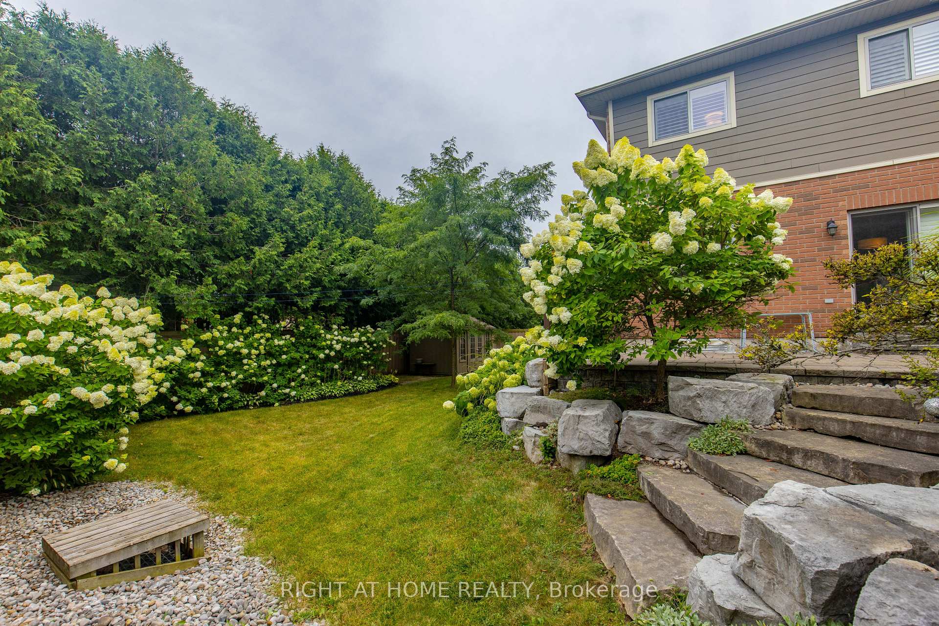 Photo 21 of 228H Crawford Street, Barrie, Ardagh — HOMEH