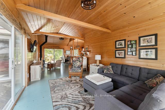 Photo 10 of 1 252c Island, Carling — HOMEH