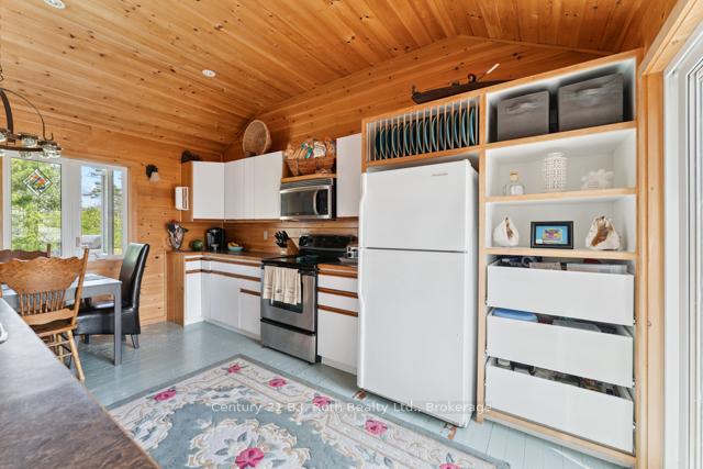 Photo 13 of 1 252c Island, Carling — HOMEH