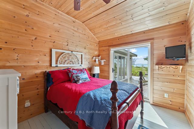 Photo 19 of 1 252c Island, Carling — HOMEH