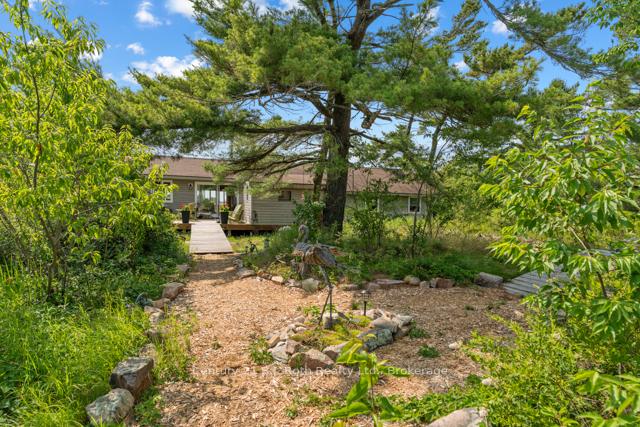 Photo 28 of 1 252c Island, Carling — HOMEH