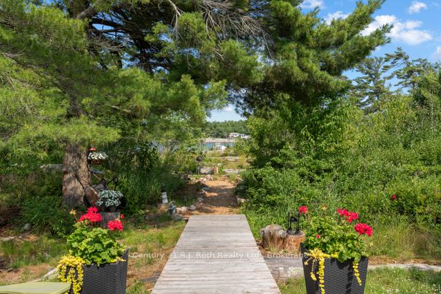 Photo 29 of 1 252c Island, Carling — HOMEH