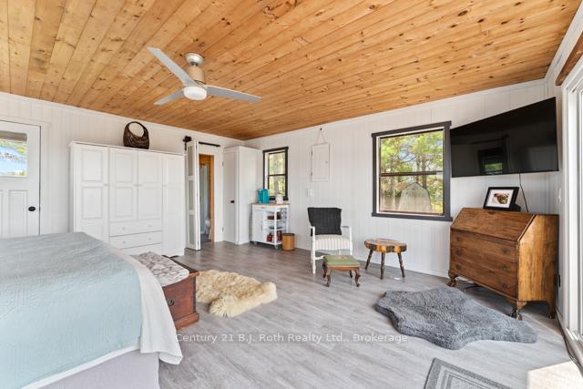 Photo 33 of 1 252c Island, Carling — HOMEH