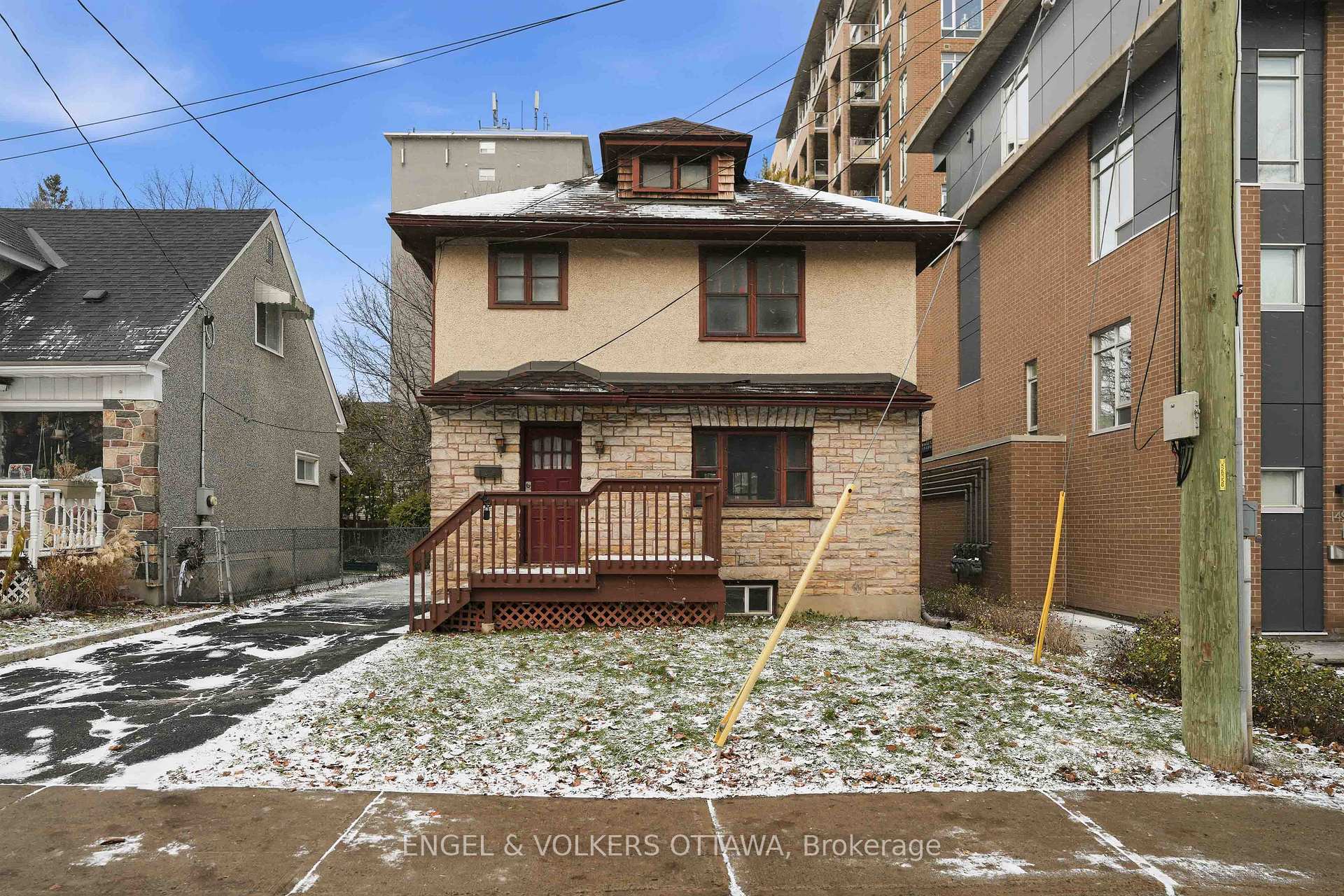 Photo 2 of 153 Hickory Street, Ottawa, West Centre Town — HOMEH