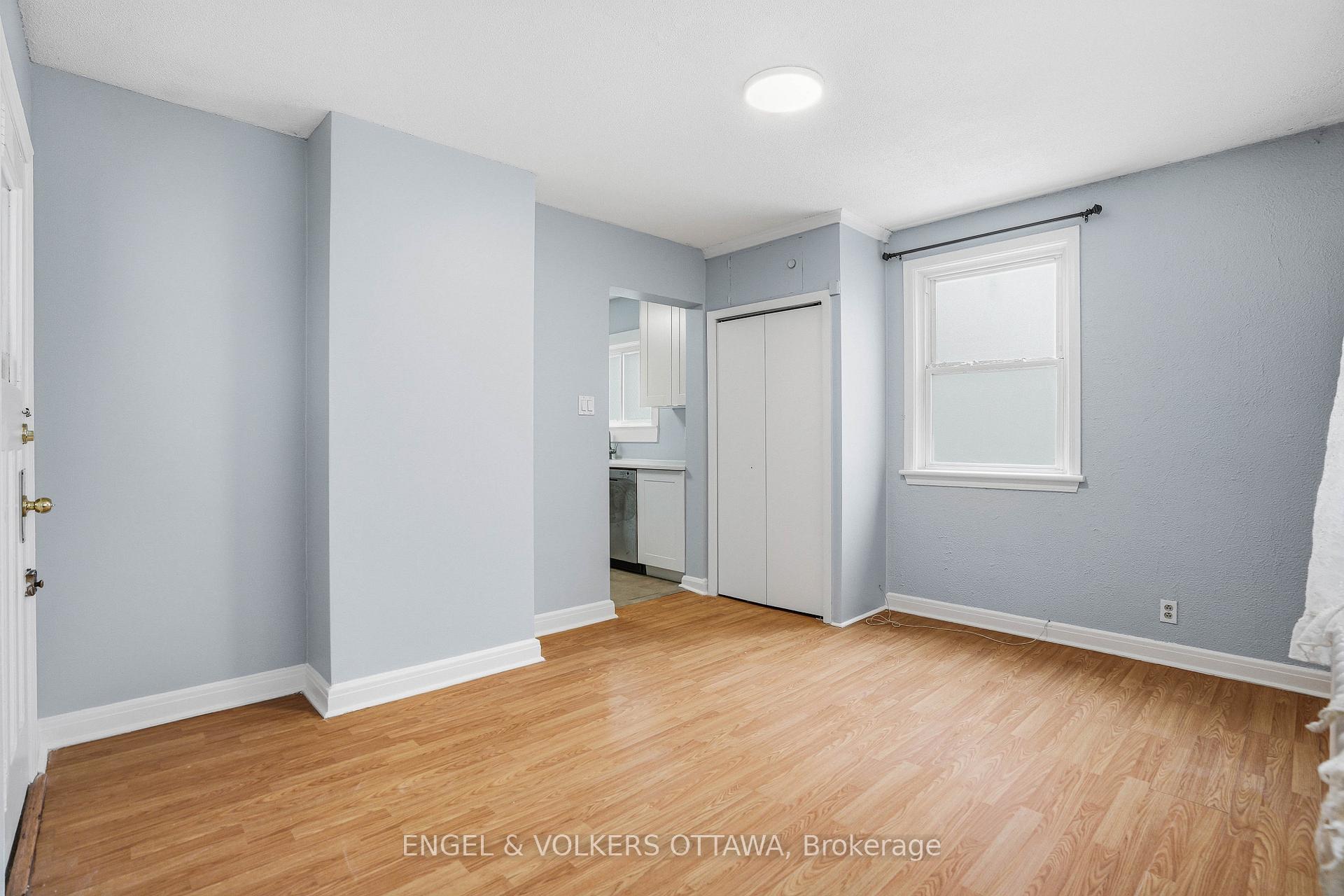 Photo 17 of 153 Hickory Street, Ottawa, West Centre Town — HOMEH