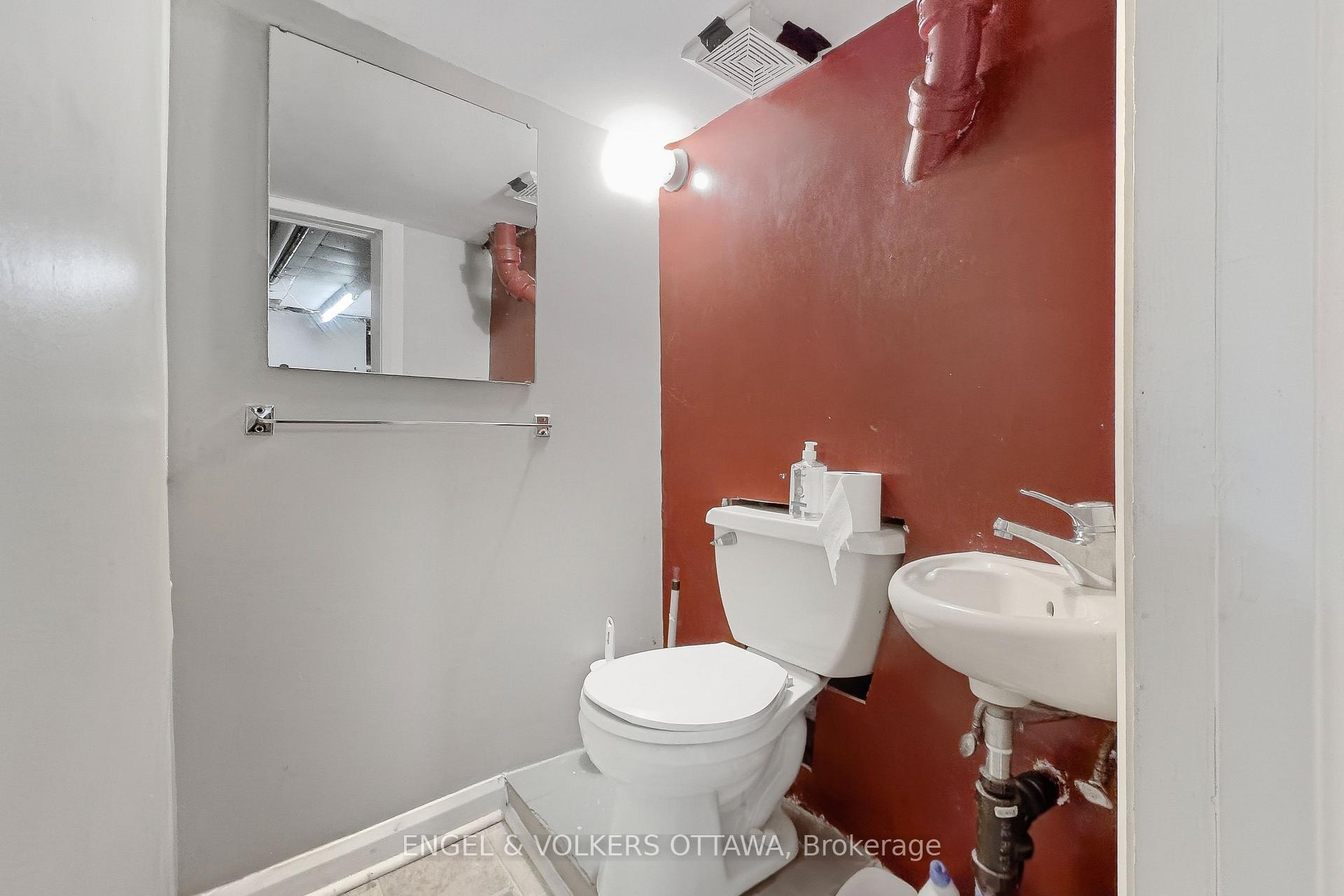Photo 41 of 153 Hickory Street, Ottawa, West Centre Town — HOMEH