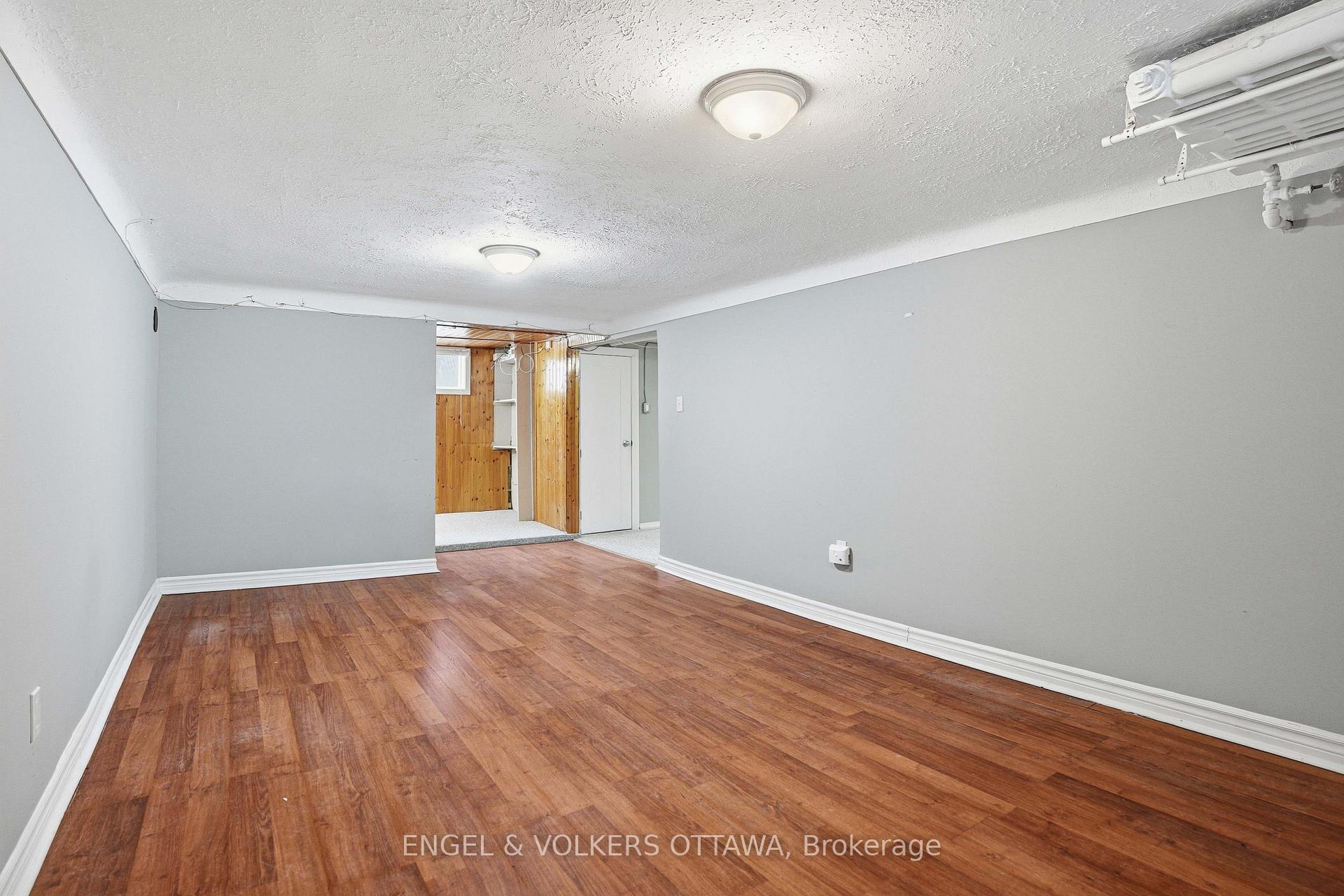 Photo 36 of 153 Hickory Street, Ottawa, West Centre Town — HOMEH