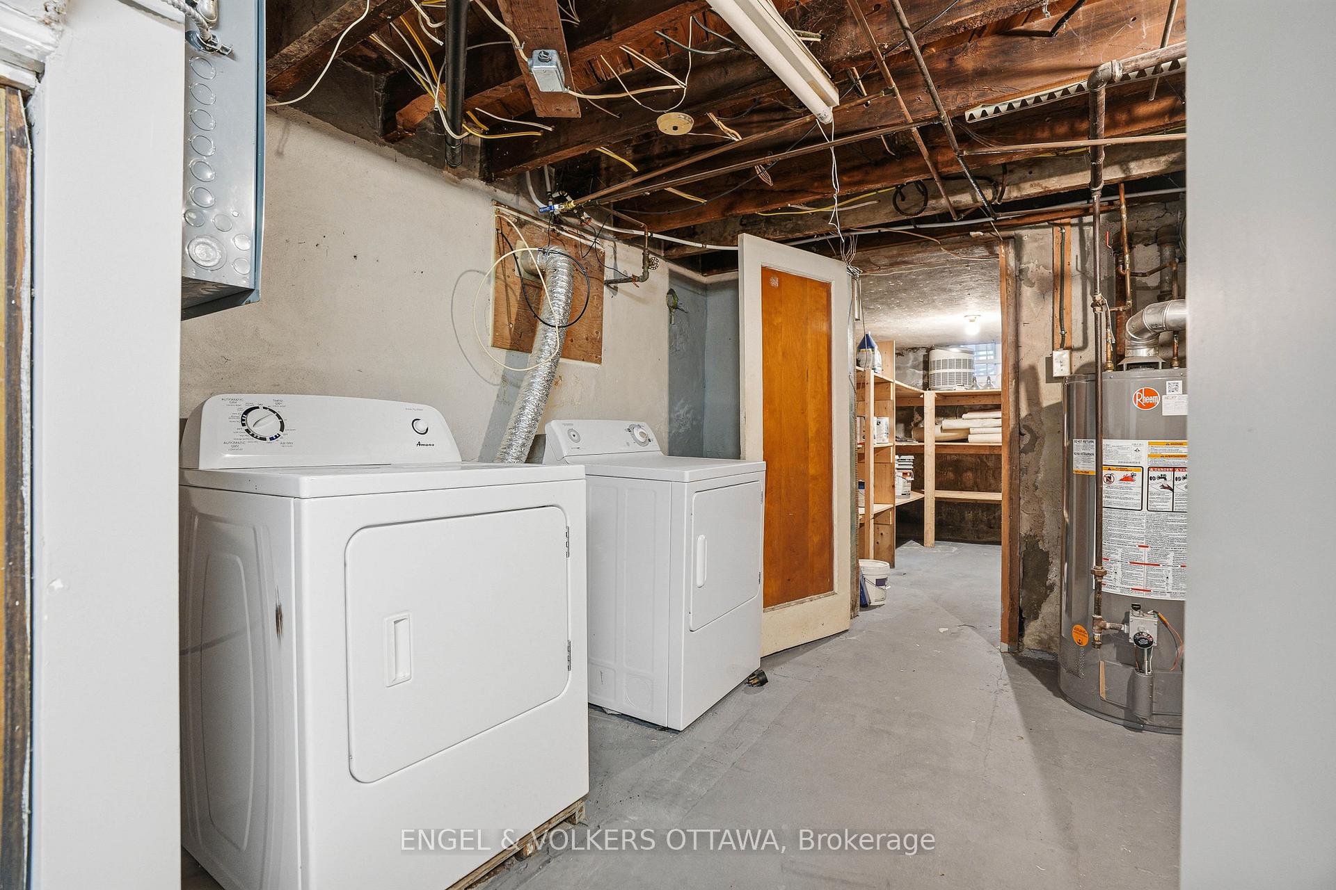 Photo 38 of 153 Hickory Street, Ottawa, West Centre Town — HOMEH