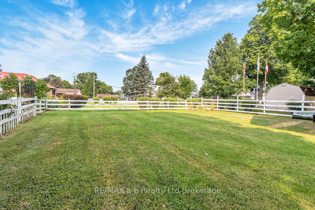 Photo 7 of 11981 Whittaker Road, Malahide, Springfield — HOMEH