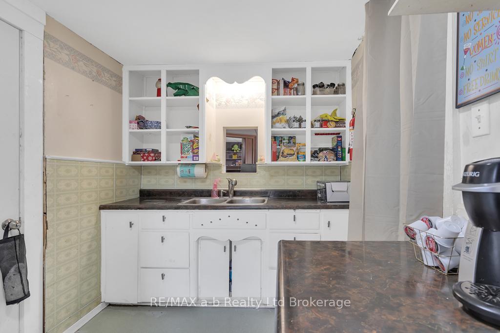 Photo 15 of 11981 Whittaker Road, Malahide, Springfield — HOMEH