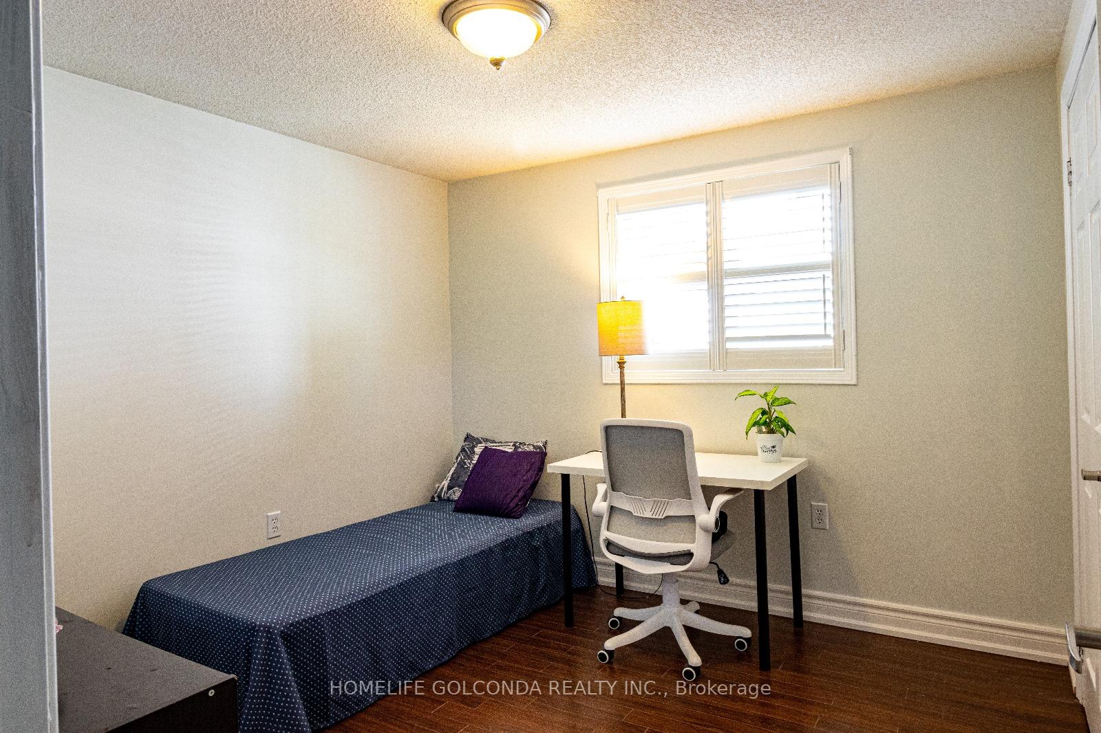 Photo 17 of 133 Hanmer Street W, Barrie, West Bayfield — HOMEH